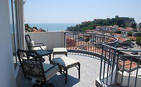 Apartments Ismy