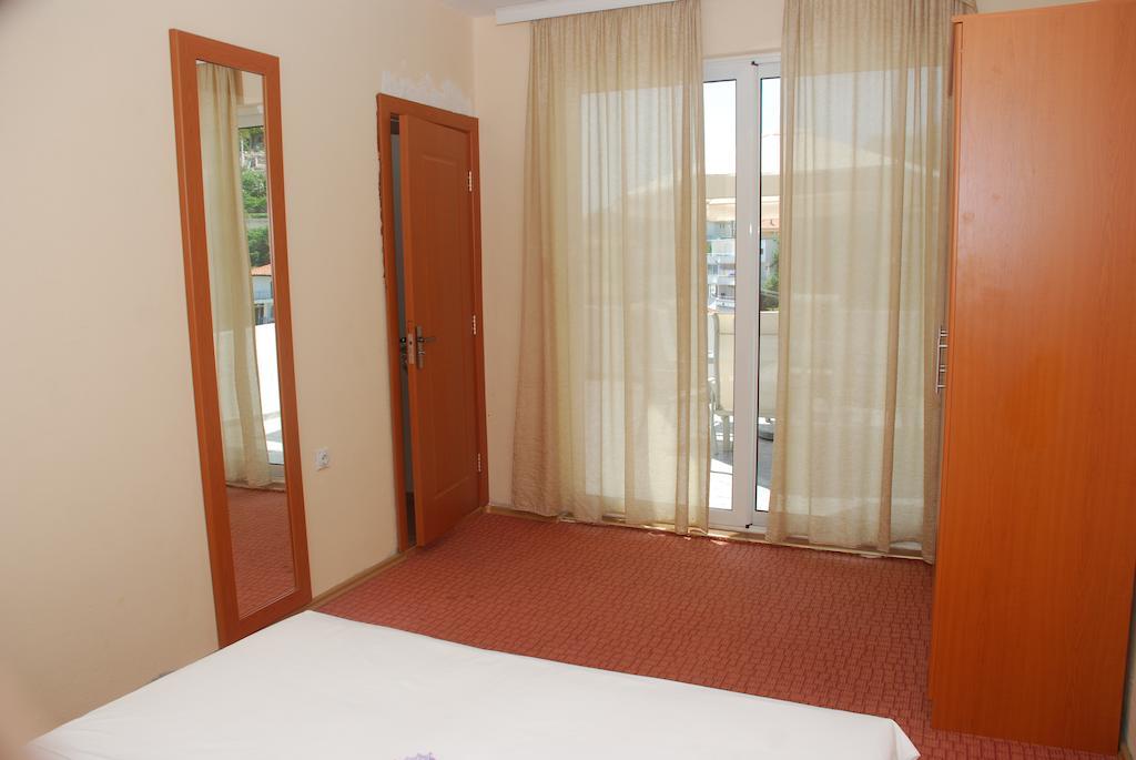 Apartments Ismy Ulcinj Room photo