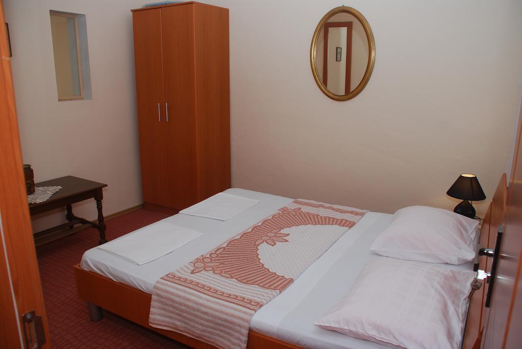Apartments Ismy Ulcinj Room photo
