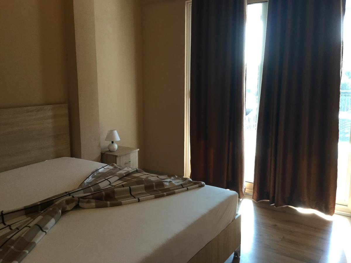 Apartments Ismy Ulcinj Exterior photo