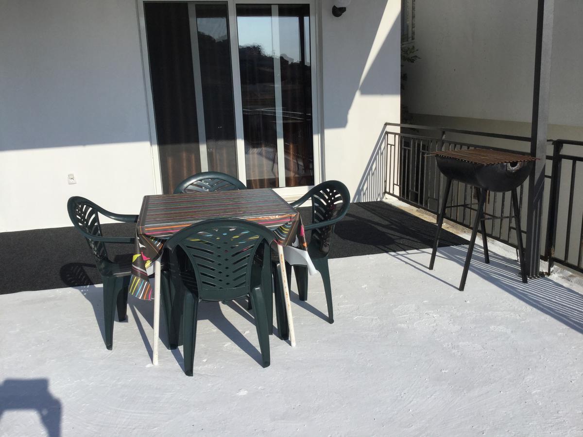 Apartments Ismy Ulcinj Exterior photo